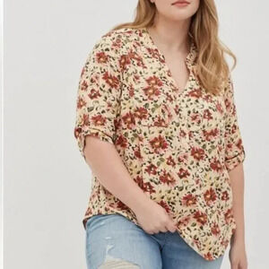 Torrid Multicolored Floral Harper Rayon Twill 3/4 Sleeve Blouse in Size 2